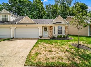 733 Rivers Edge Ln, Painesville, OH 44077