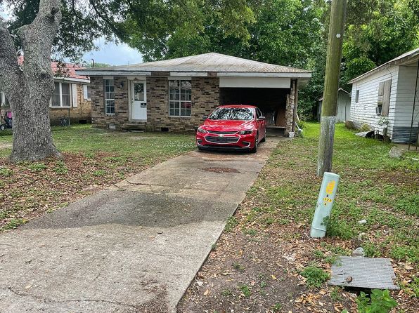 307 N Frederick Ave