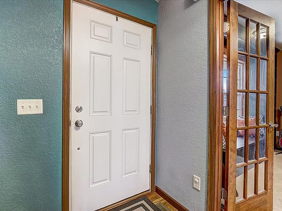 5th image of 428 Wakeman Cir