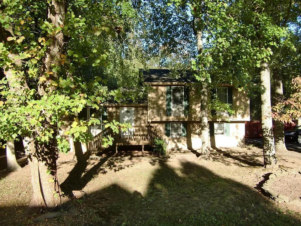 92 Clubhouse Rd