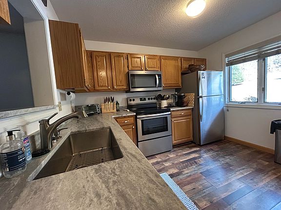 3rd image of G60 Eagle Ridge Road