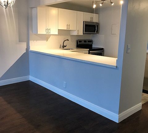 2nd image of 16740 NE 9th Ave APT 203