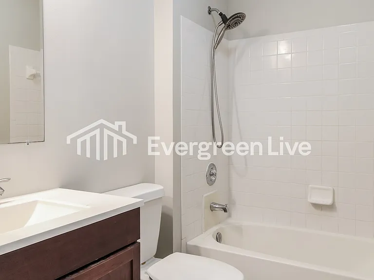 9210 Leigh Choice Ct — Photo 12