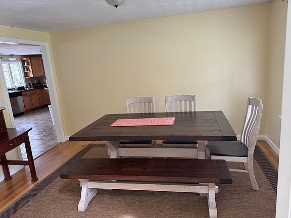Formal Dining
