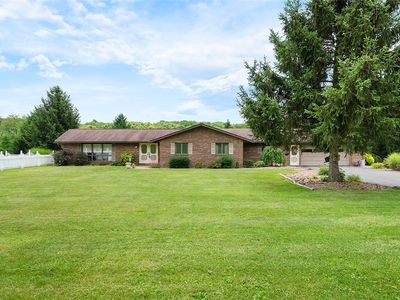 1084 Shenango Rd, Beaver Falls, PA, 15010