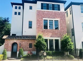 1 Southside Cir, Houston, TX 77025