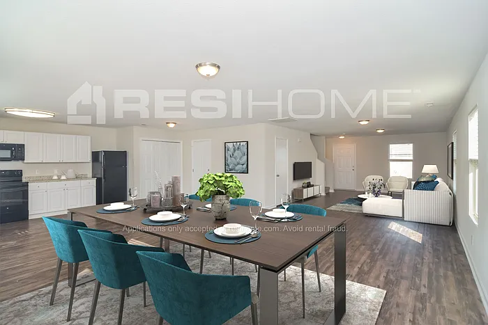 108 Lockport Dr — Photo 3