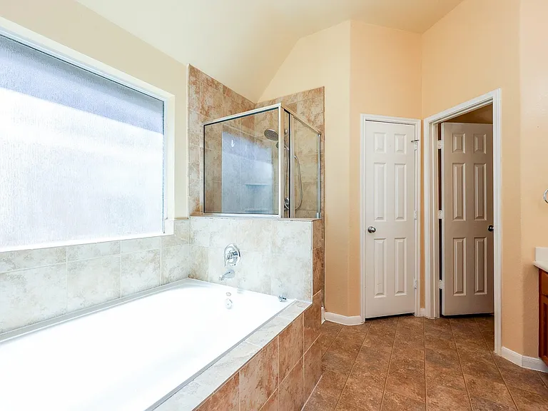 20130 Emerald Mountain Dr — Photo 8