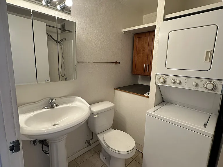 1717 Citron St #501 — Photo 8