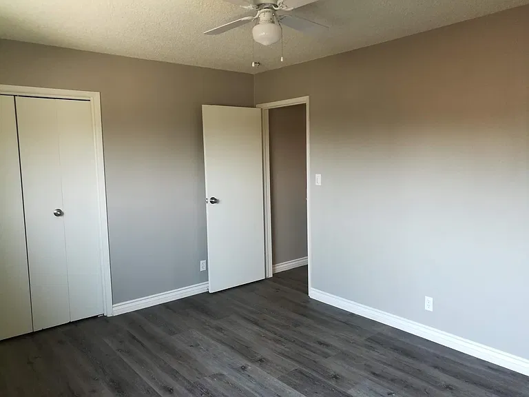 7549 N Hollywood Way #1 — Photo 19