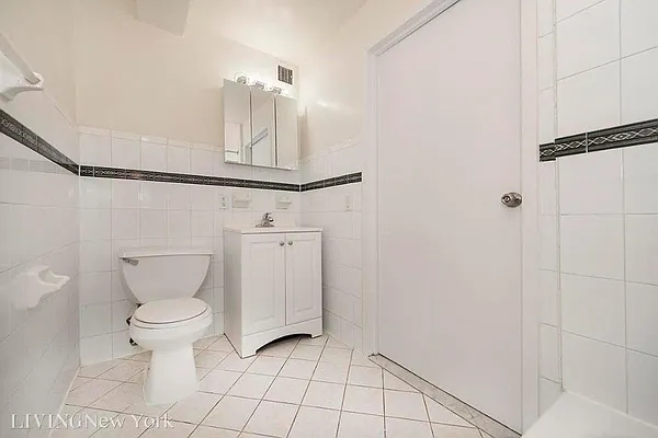 Rented by Living New York | media 16