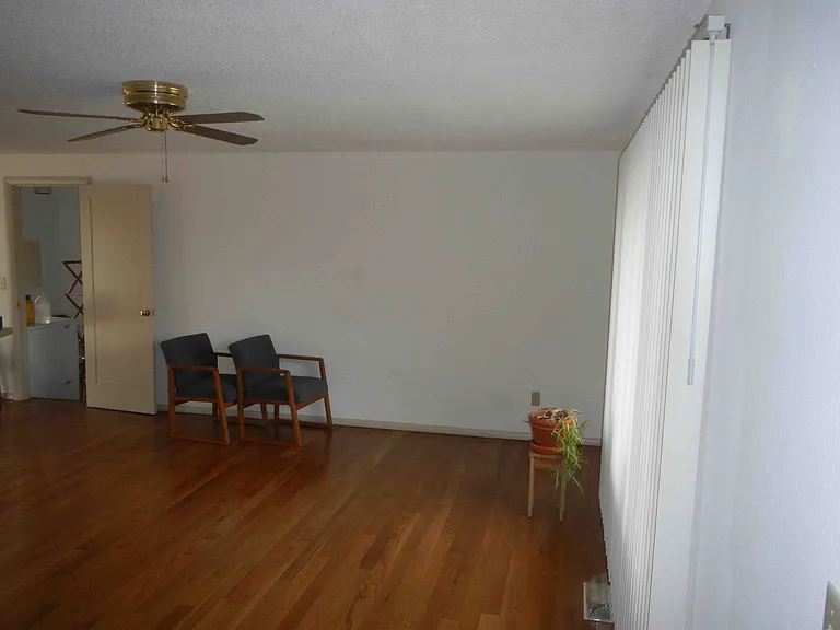 1715 SE Bethel St — Photo 3
