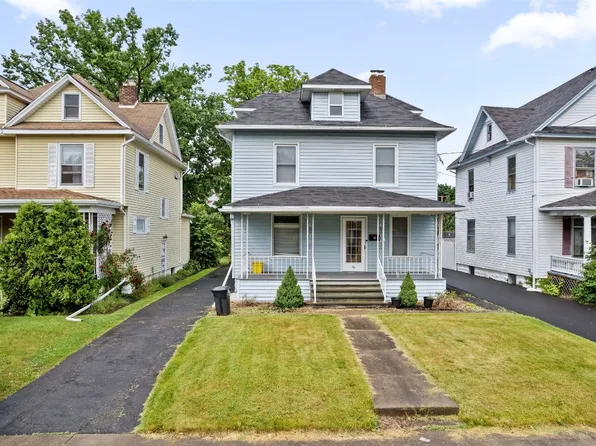 39 Grand Ave, Johnson City, NY 13790