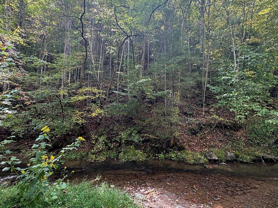 2nd image of Elliott Creek Rd