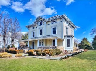 3 Pine Hill Ave, Norwalk, CT 06855