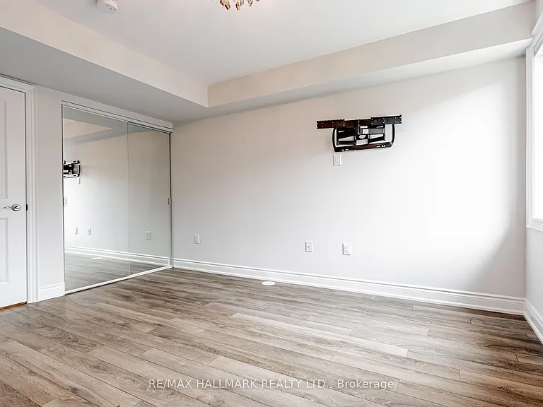 380 Hopewell Ave #224 — Photo 18