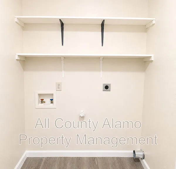 9023 Mountain Field Dr — Photo 11