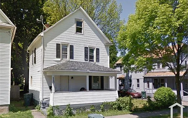 327 Saxton St #327 — Photo 3
