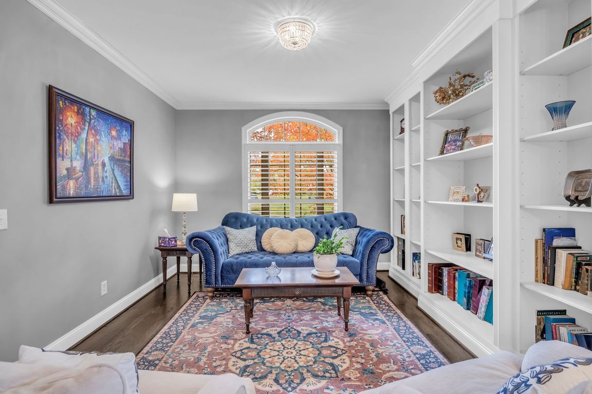 next background image