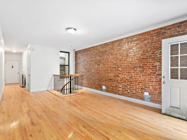 439 16th Street image 1 of 5