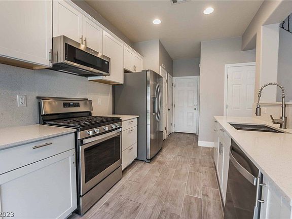 5th image of 9552 Parker Springs Ct
