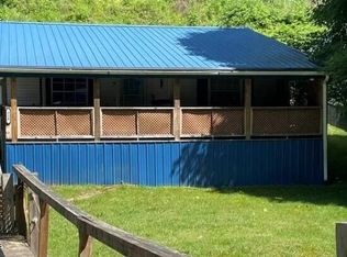 318 Adria Rd, North Tazewell, VA 24630