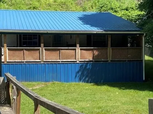318 Adria Rd, North Tazewell, VA 24630