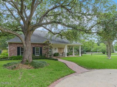 323 Bacque Crescent Dr, Lafayette, LA, 70503
