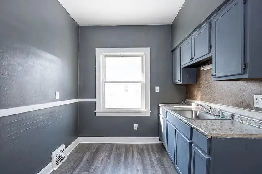 2 bed, 1168 sqft, $995 — Photo 3