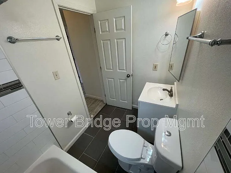 2701 San Fernando Way #2 — Photo 21