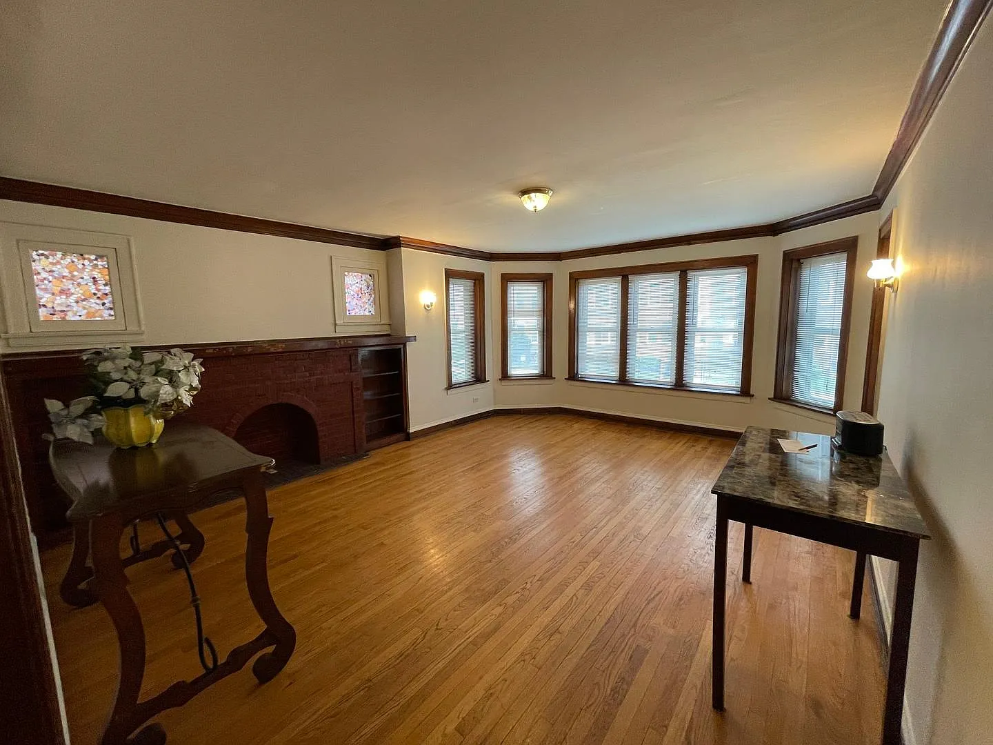 6428 S Langley Ave — Photo 4