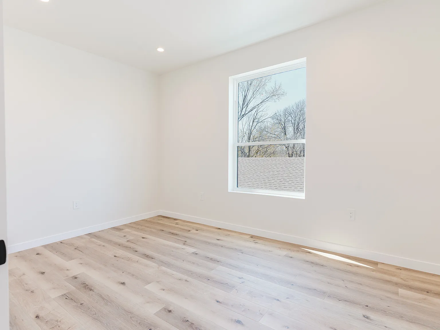 4 bed, 3.5 bath, 2878 sqft, $4,750 — Photo 3