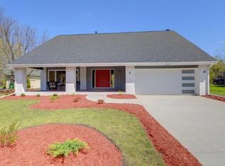 10317 Toledo Ave S, Bloomington, MN 55437