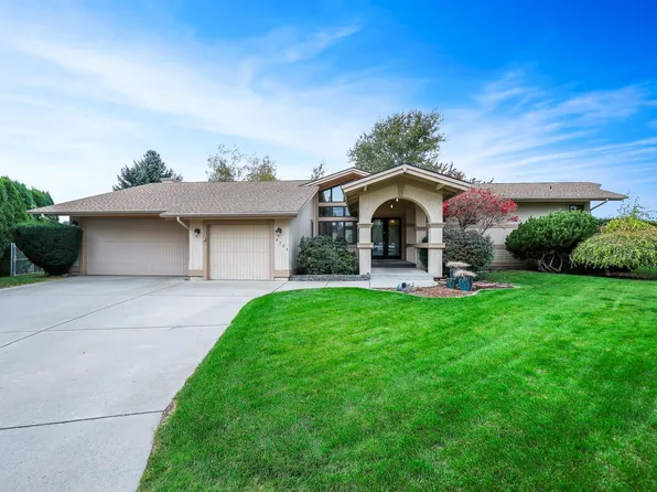 9721 W Champion Ln, Medical Lake, WA 99004