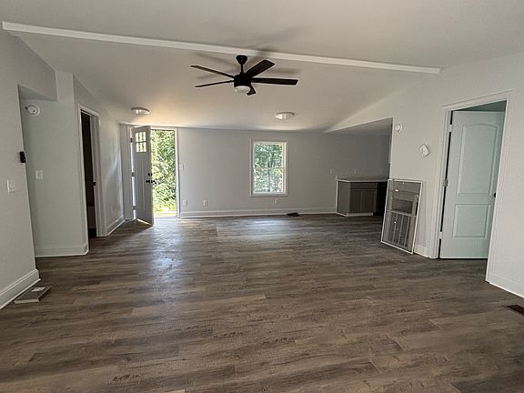 3rd image of 3644 Two Notch Rd