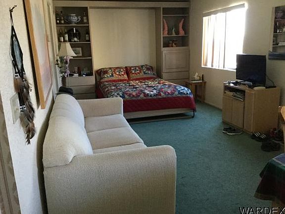4th image of 1989 Mesquite Ave Unit 22