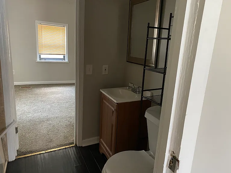 2320 Ballard Dr — Photo 7