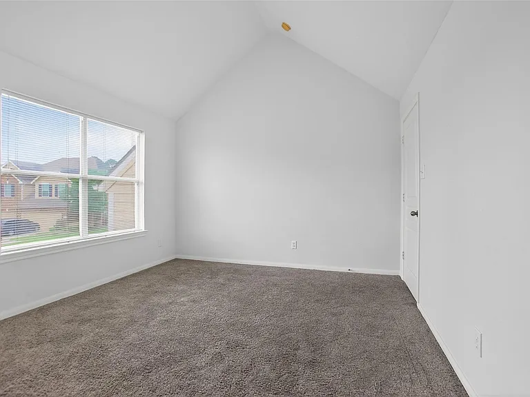 1618 Grable Cove Ln — Photo 22