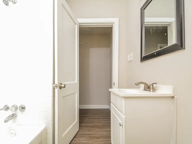 59299_024_main_bathroom_13233771.jpg