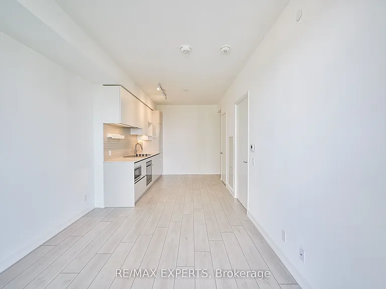 950 Portage Pkwy #5910 — Photo 9