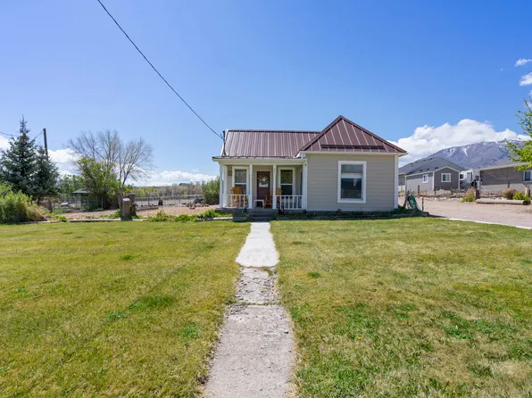 499 W Center St, Marysvale, UT 84750