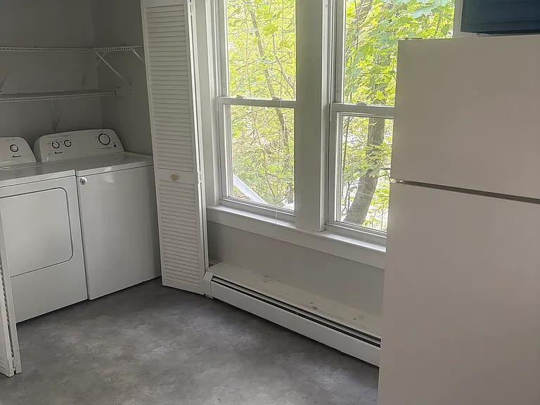 111 Cliff St — Photo 17