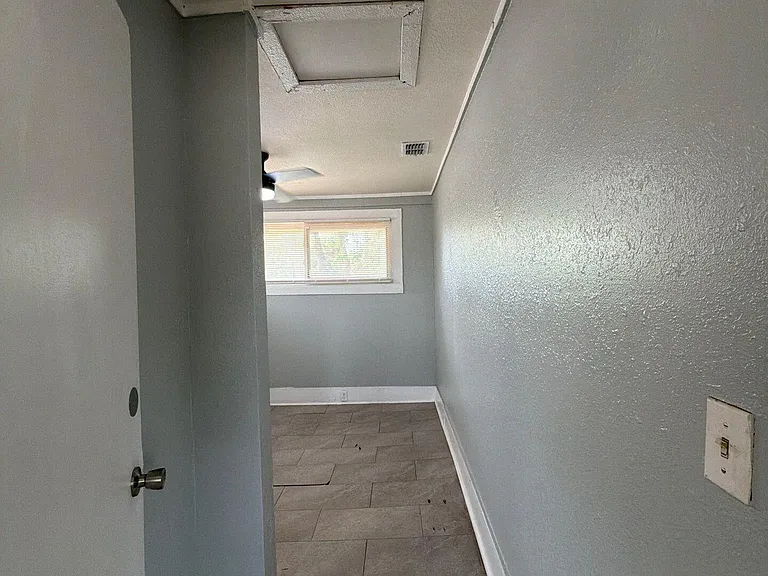 7210 Elwood Ave — Photo 6