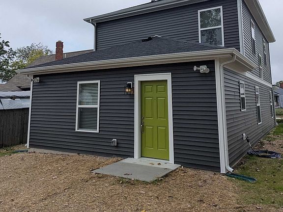 4th image of 4605 E 35th St