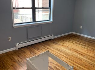 135 36th St #27W, Union City, NJ 07087