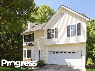 542 Hillcrest Cross Rd, Canton, GA 30115