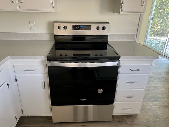 5th image of 935 Cherrystone Dr