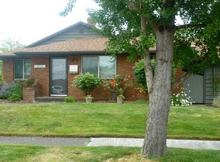 1820 SW 96th Ave, Portland, OR 97225