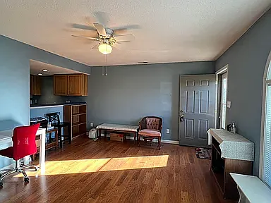 3455 S Oaklawn Cir — Photo 3