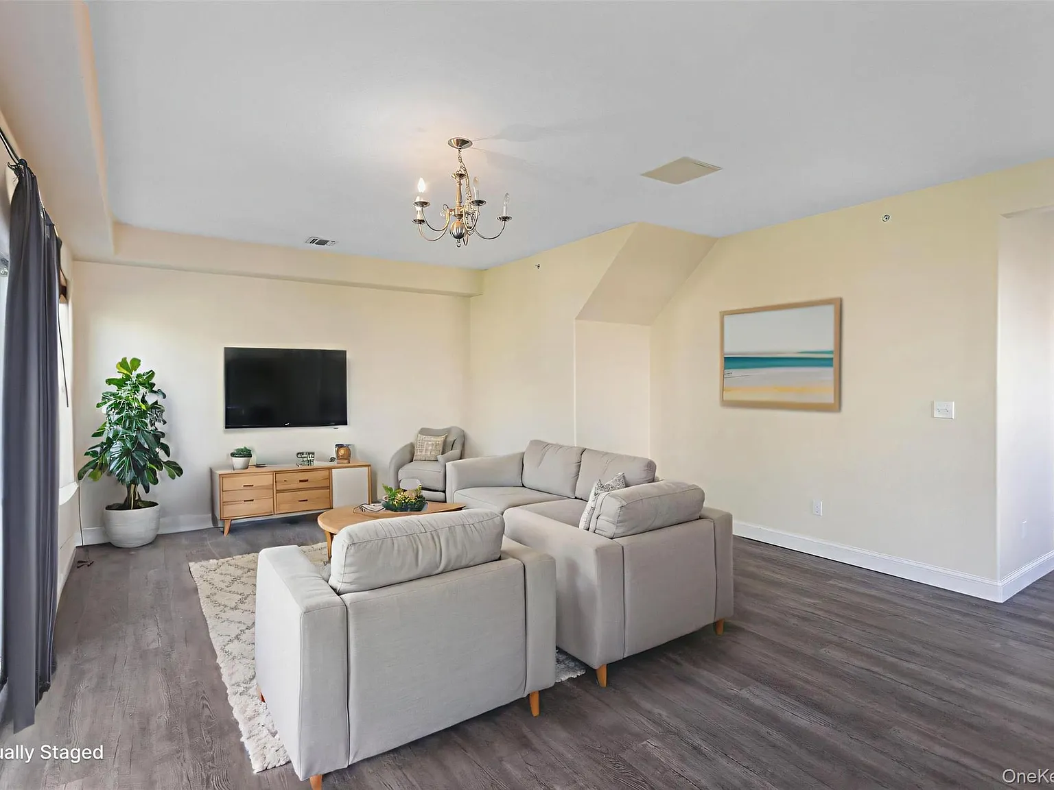 2 bed, 1.5 bath, 1250 sqft, $3,000 — Photo 4